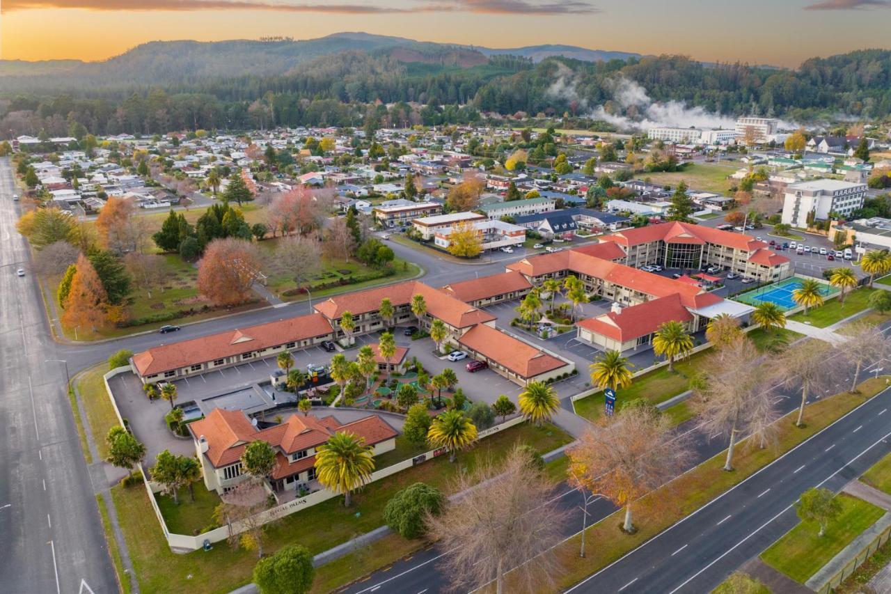 Regal Palms Resort Rotorua Exteriér fotografie Aerial view of the motel